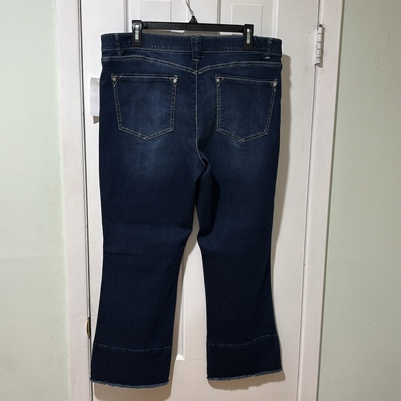 Democracy Kick Flare Jeans Size 16 - Picture 5 of 8